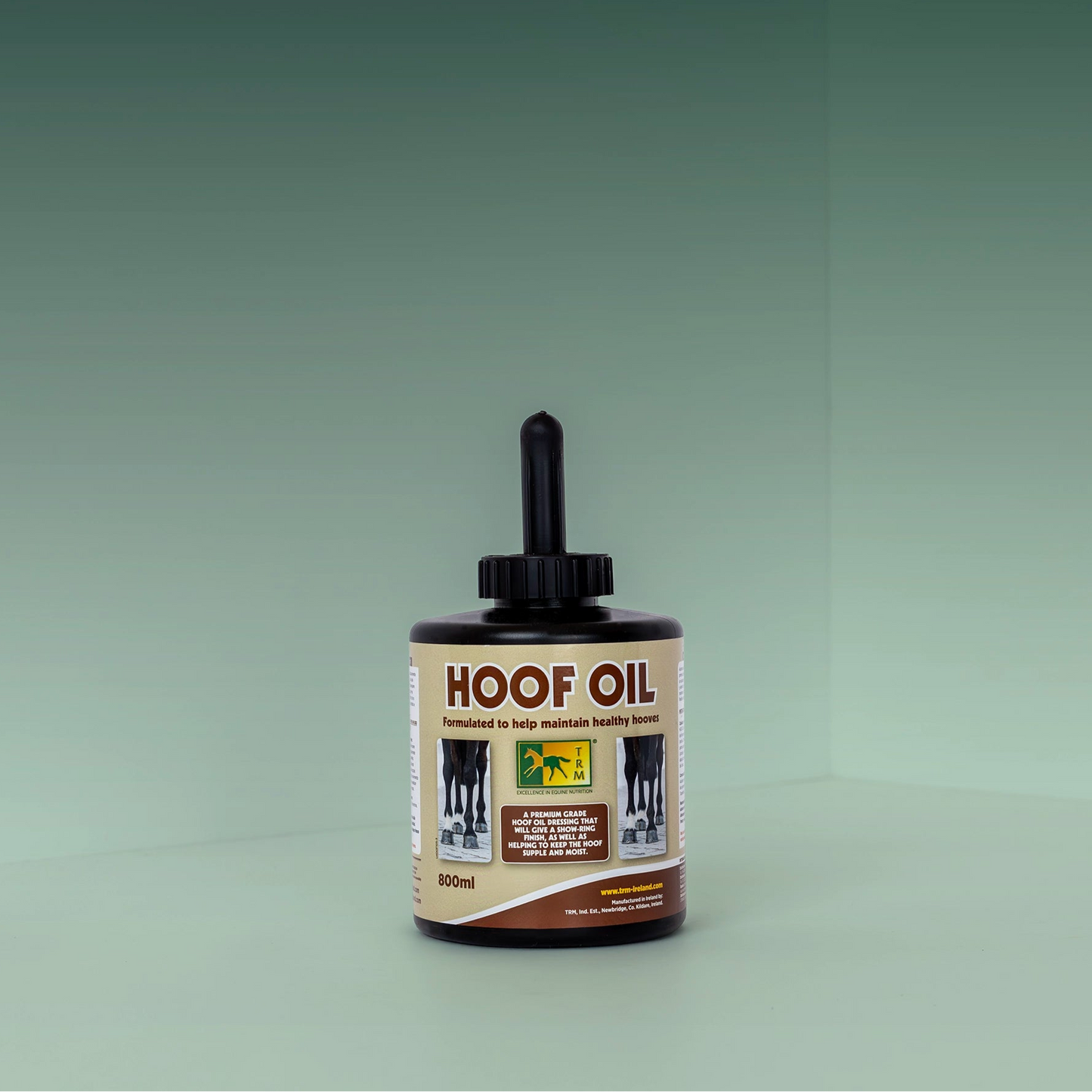 Hoof Oil Brush & Can